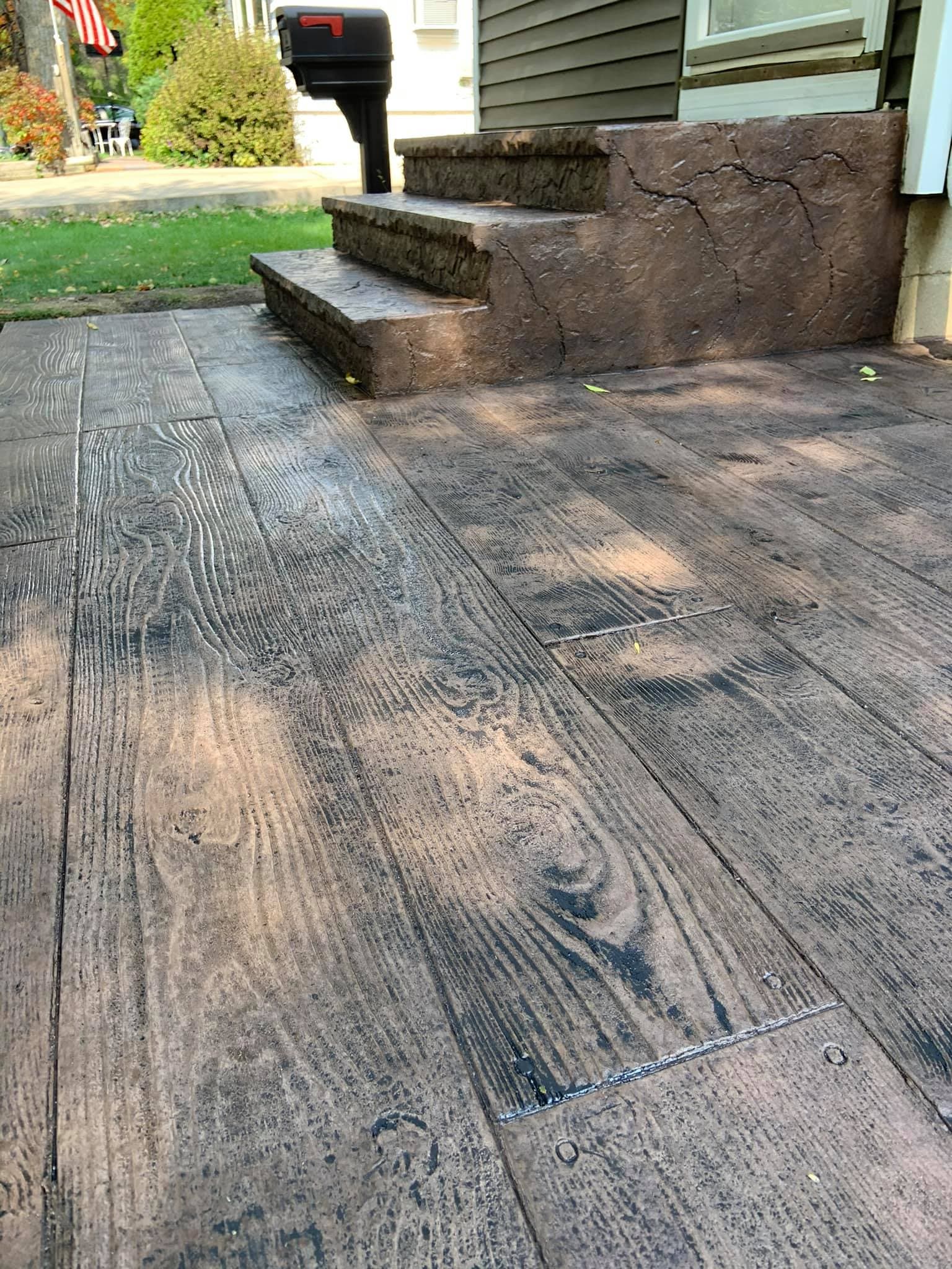 Wood-Grain Stamped Patio in Owatonna, MN
